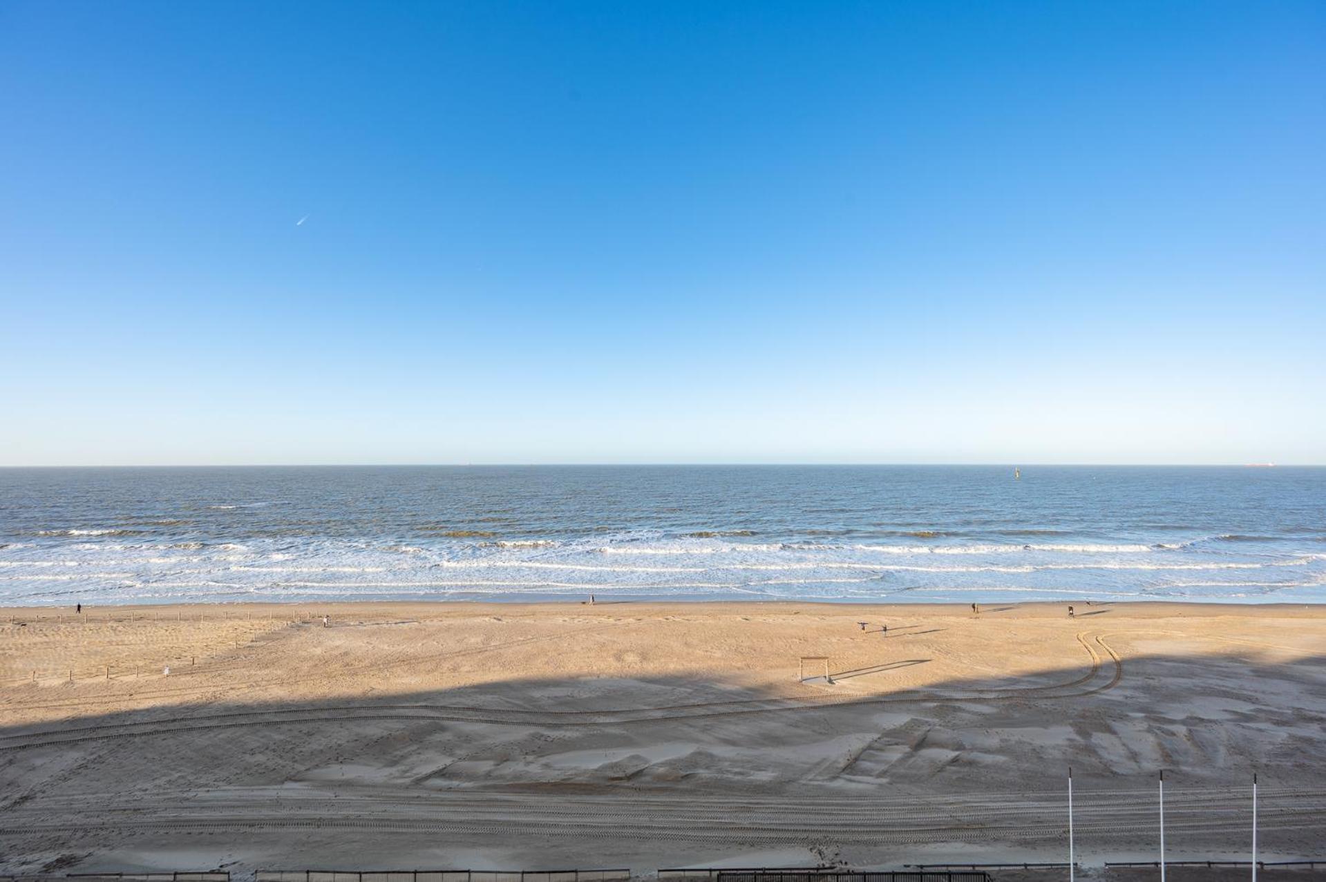 7E Verdiep Appartement Op De Zeedijk In Knokke Voor Max 6 Personen Eksteriør billede